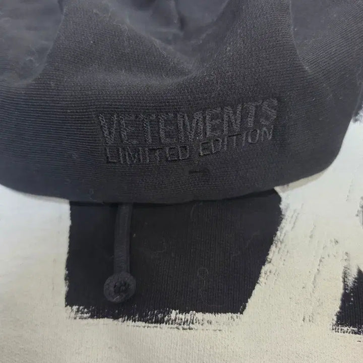 [BUNJANG] VETEMENTS Anarchy Hoodie L / 베트멍 아나키 후드 L