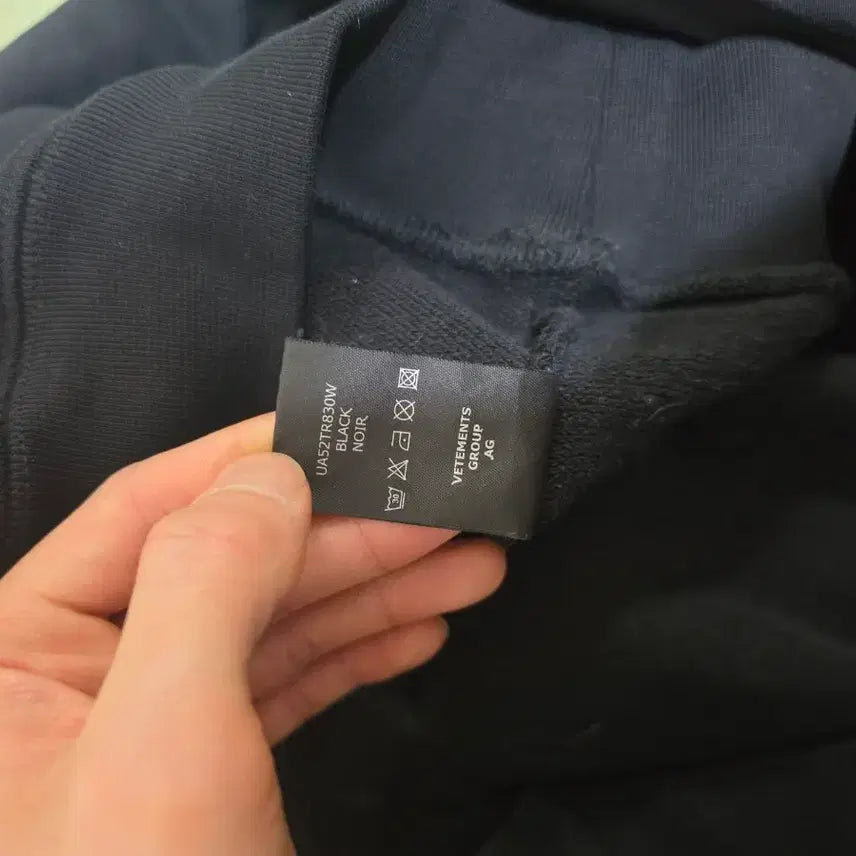 [BUNJANG] VETEMENTS Anarchy Hoodie L / 베트멍 아나키 후드 L