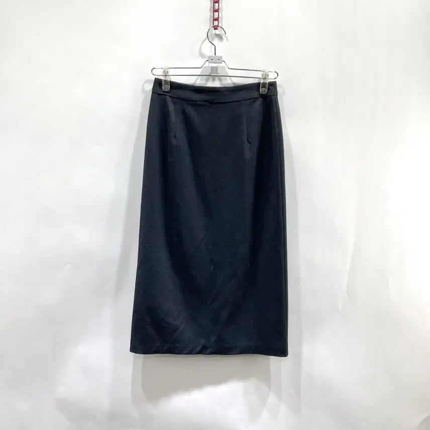 [BUNJANG] Merriaround A-line Long Skirt Black 27 / 메리어라운드 A라인 롱스커트 블랙 27 영구제