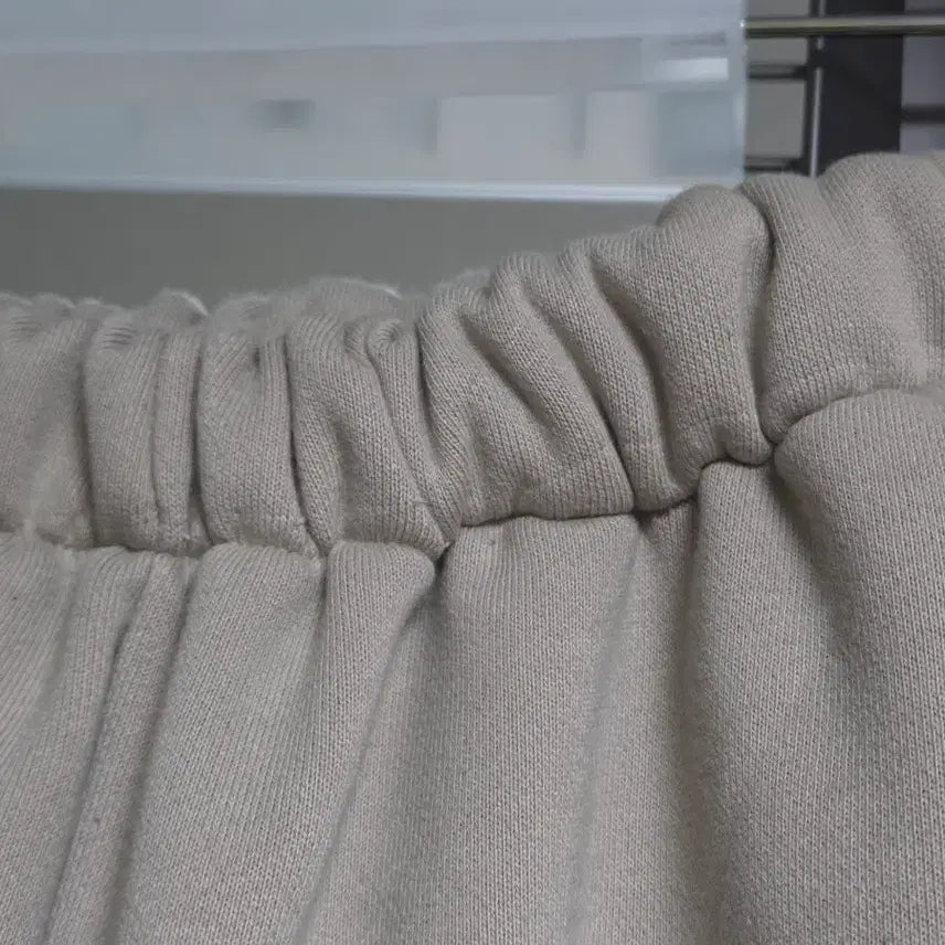 [BUNJANG] NOUN Track Sweat Pants (Beige / Size 2) / 노운 - 트랙 스웻 팬츠 (베이지 / 2)