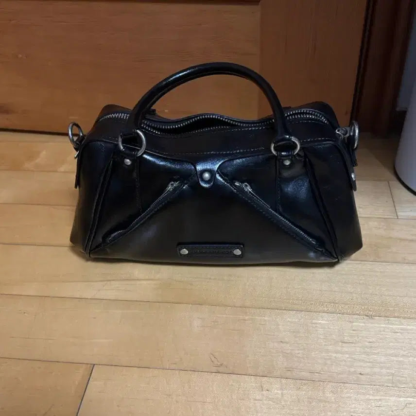 [BUNJANG] Sunburn Project M.O.S Mini Black Bag / 썬번프로젝트 M.O.S 미니 블랙 가방 모스백