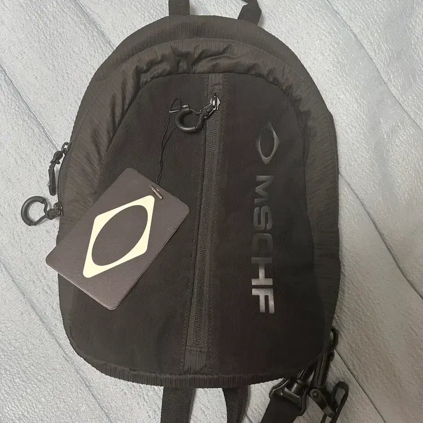 [BUNJANG] MISCHIEF Sling Bag / 미스치프 슬링백