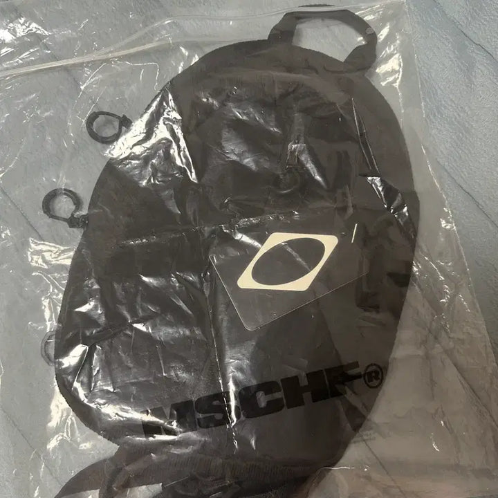 [BUNJANG] MISCHIEF Sling Bag / 미스치프 슬링백