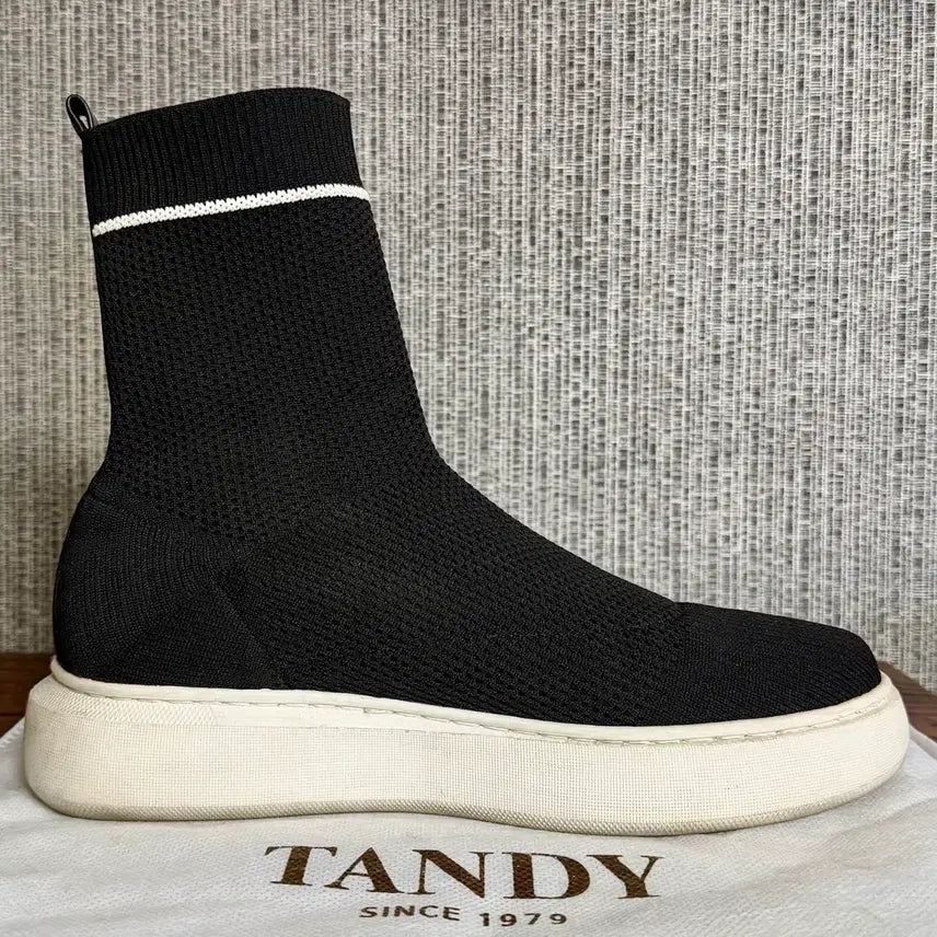 [BUNJANG] TANDY Black Knit Sock Ankle Boots / 탠디 TANDY 블랙 니트 삭스 부츠 스니커즈 부티 앵클 부츠 235