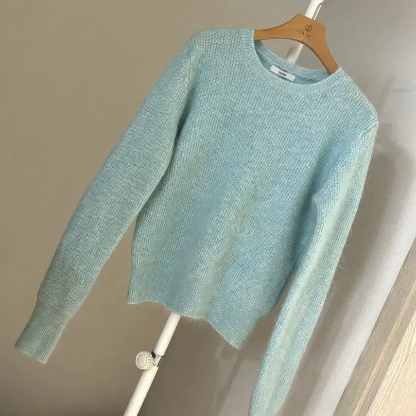[BUNJANG] Room K Mohair Knit Sky Blue / 룸케이 모헤어 니트 하늘색