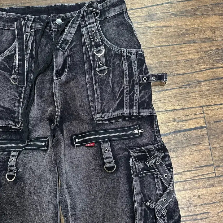 [BUNJANG] Black Washed Denim Cargo Pants (Size 30) / 블랙 워싱 데님 카고 바지 30사이즈