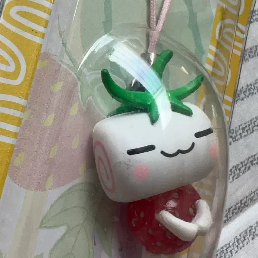 [BUNJANG] Strawberry Manjoo Character Strap Keyring, Hello Kitty Candy Case Bundle Set / 딸기만쥬 만쥬상&amp;케로로 스트랩키링 미개봉 헬로키티 사탕케이스 일괄