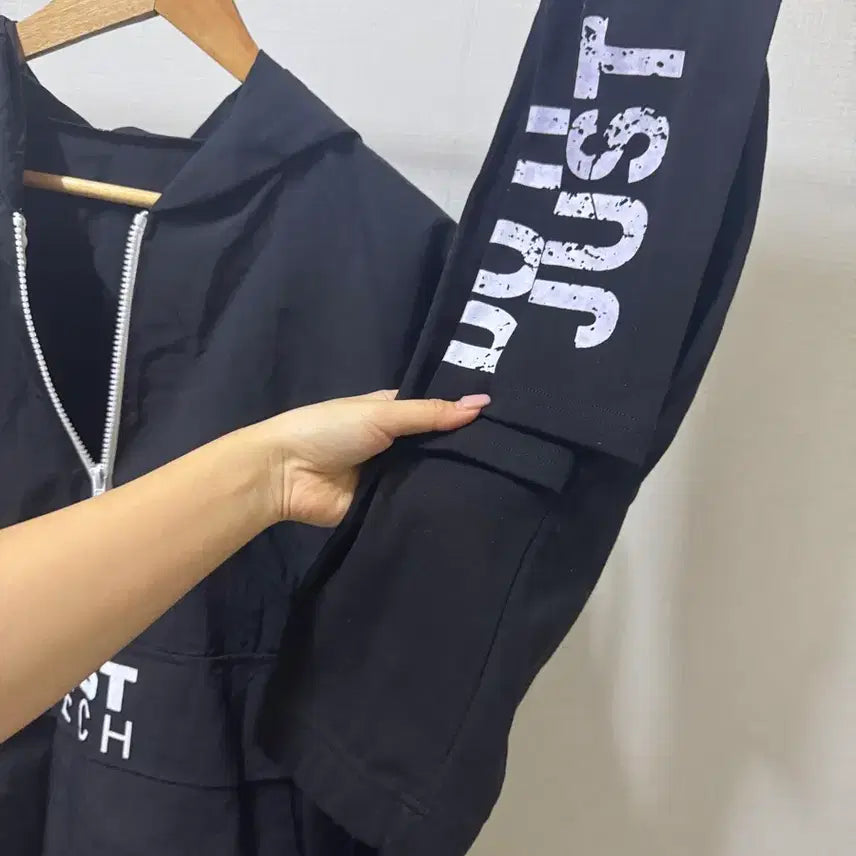 [BUNJANG] Black Anorak Windbreaker and Leggings Set / 새상품 여성 아노락 바람막이+레깅스 세트 블랙