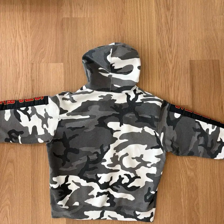 [BUNJANG] Supreme Woven Patches Hoodie Snow Camo / 슈프림 우븐 패치스 후드 스노우 카모