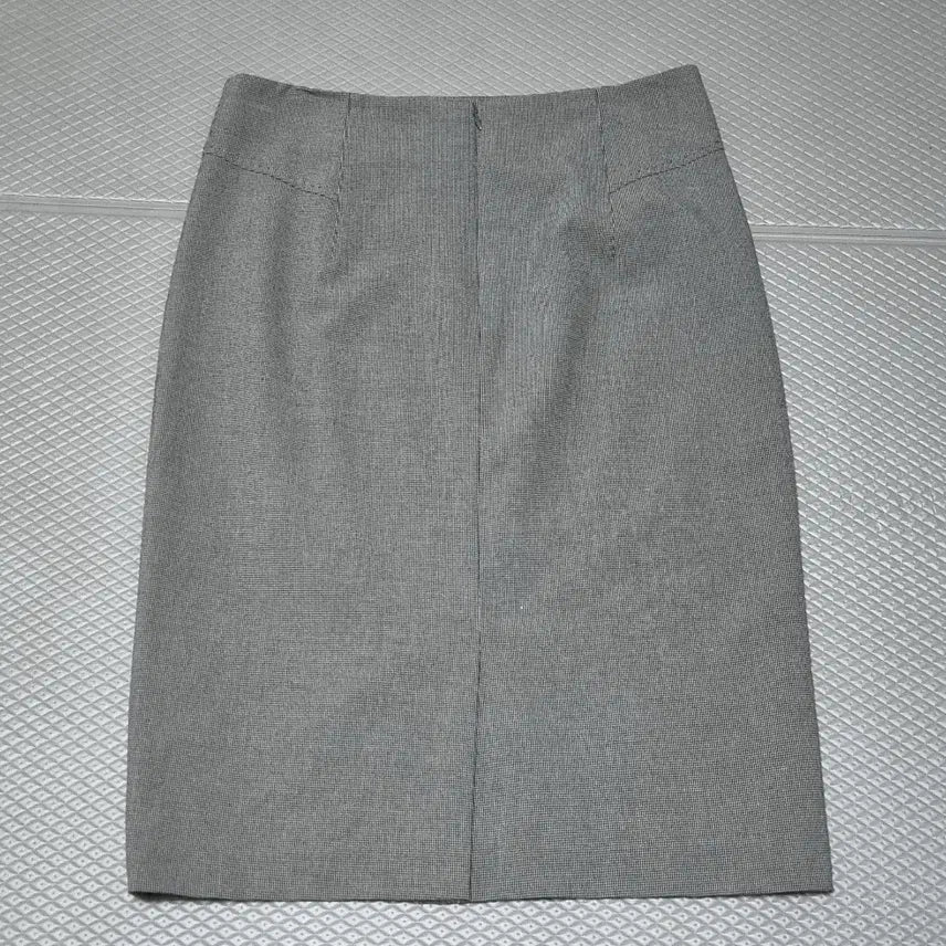 [BUNJANG] Morgan Midi Skirt (Size 27) / 모르간 미디 스커트 치마(27)