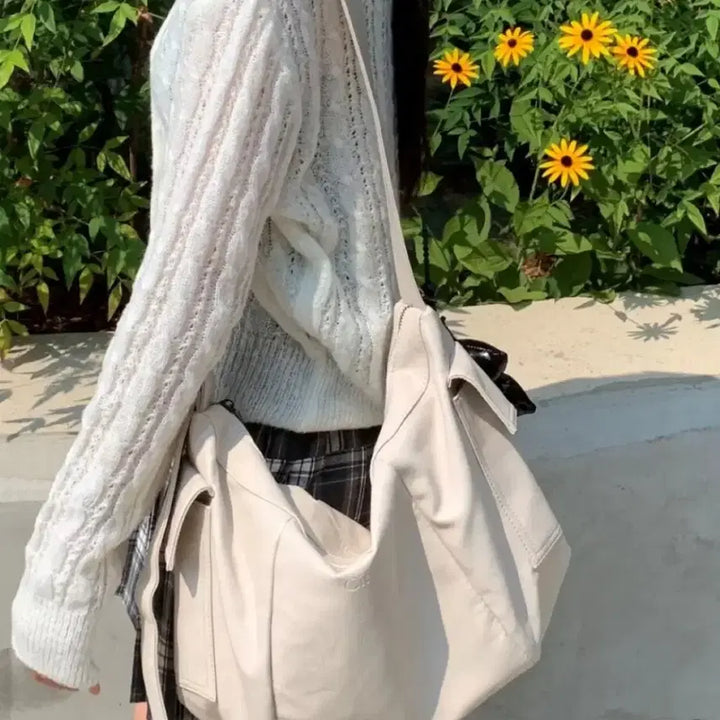 [BUNJANG] Ivory Leather Big Shoulder Bag / 아이보리 레더 빅 숄더 보부상 크로스백