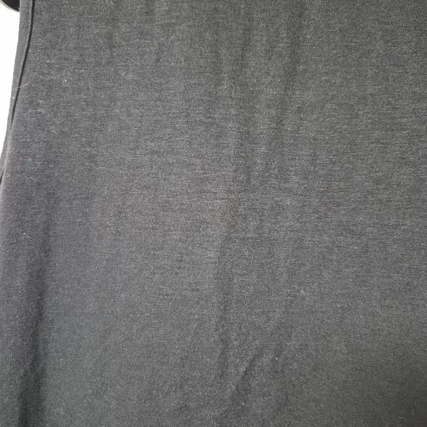 [BUNJANG] withNAK21 Black V-neck Sleeveless Top / withNAK21의 블랙 V넥 민소매 티셔츠
