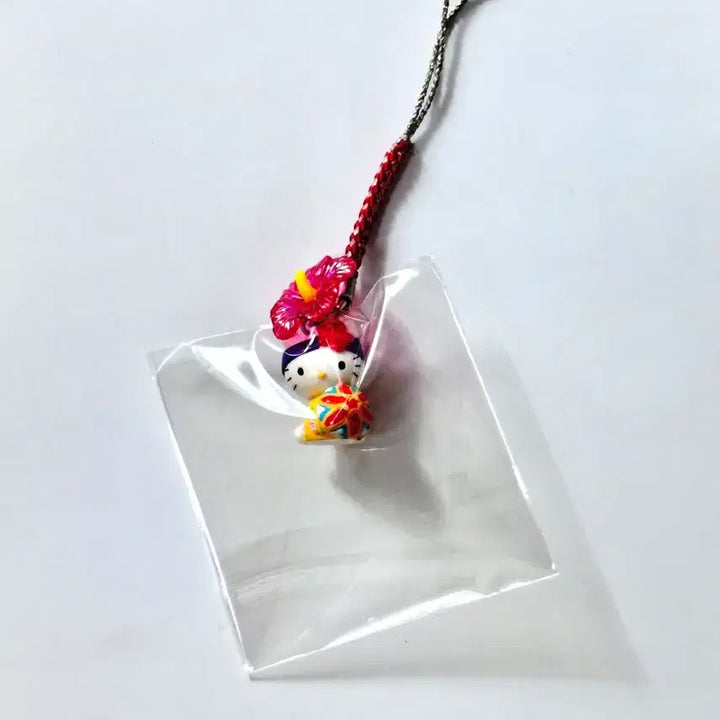 [BUNJANG] Hello Kitty Vintage Kimono Strap Keychain / 헬로키티 고전 스트랩 기모노 키링 지역한정