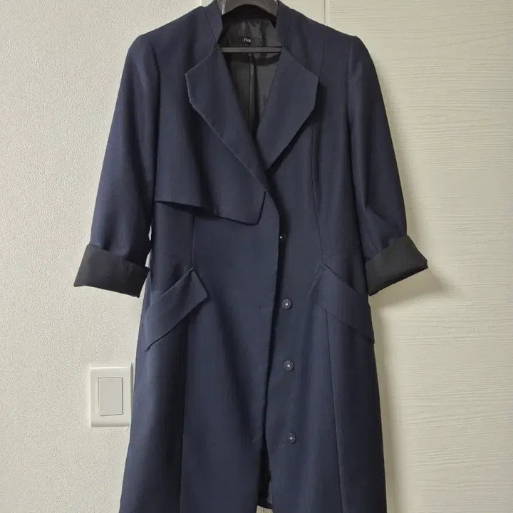 [BUNJANG] Rua Navy Trench Coat Size 66 / Rua 네이비 트렌치 코트입니다사이즈는 66