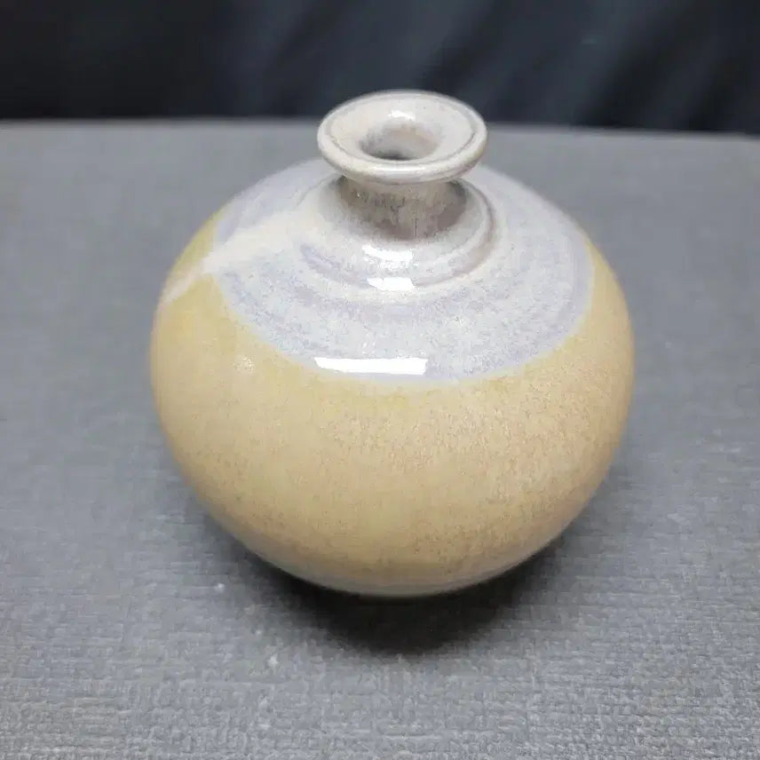 [BUNJANG] Buncheong Ware Angyoeng Porcelain / 분청자 앵병 도자기