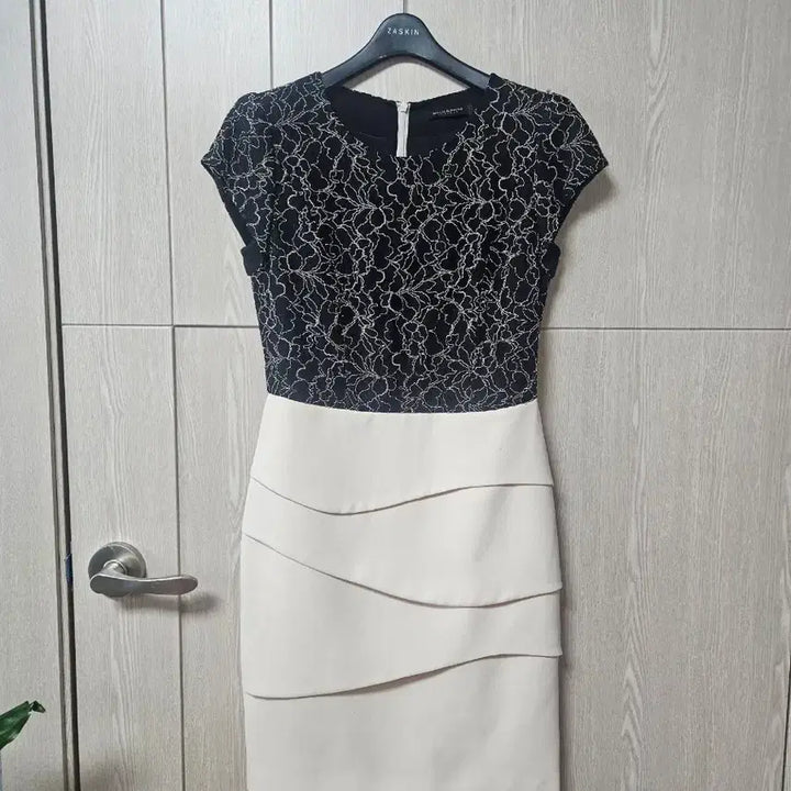 [BUNJANG] Mo Jo Espin Black Lace Dress / 모조애스핀원피스
