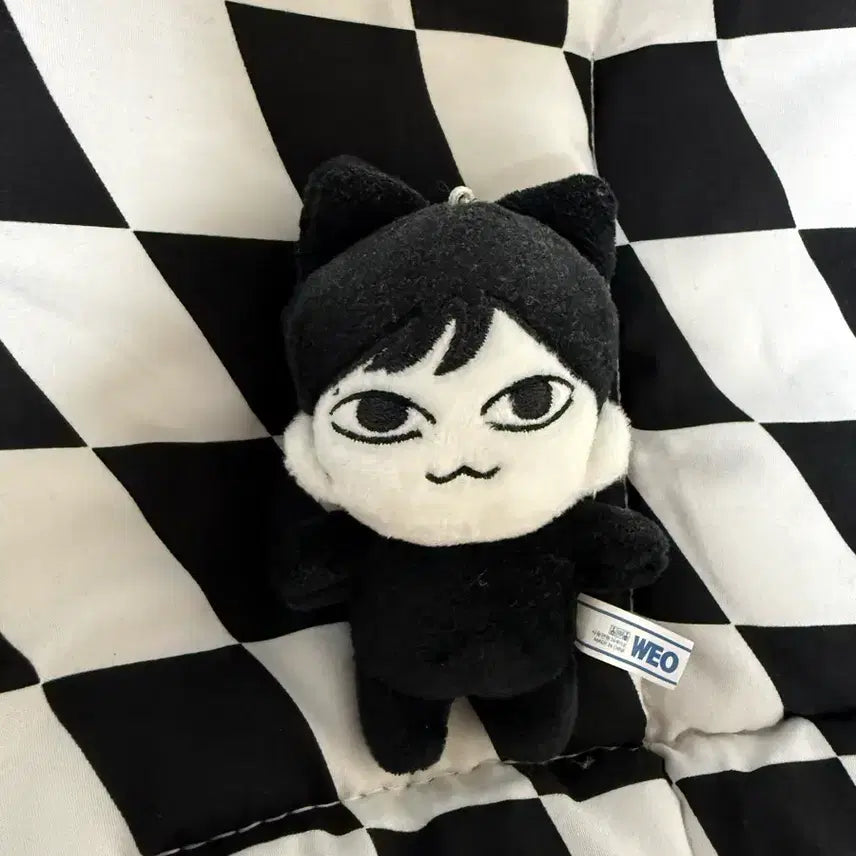 [BUNJANG] The Boyz Juyeon Mammal Jju Doll / 더보이즈 주연 인형 마물쭈
