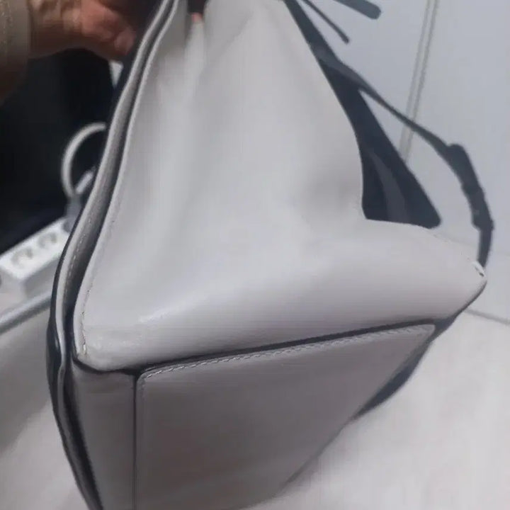 [BUNJANG] Rouge &amp; Lounge Senso Large Lambskin Tote Bag / 루즈앤라운지 센소 라지. 전지현 가방. 램스킨 빅 토트겸 숄더백