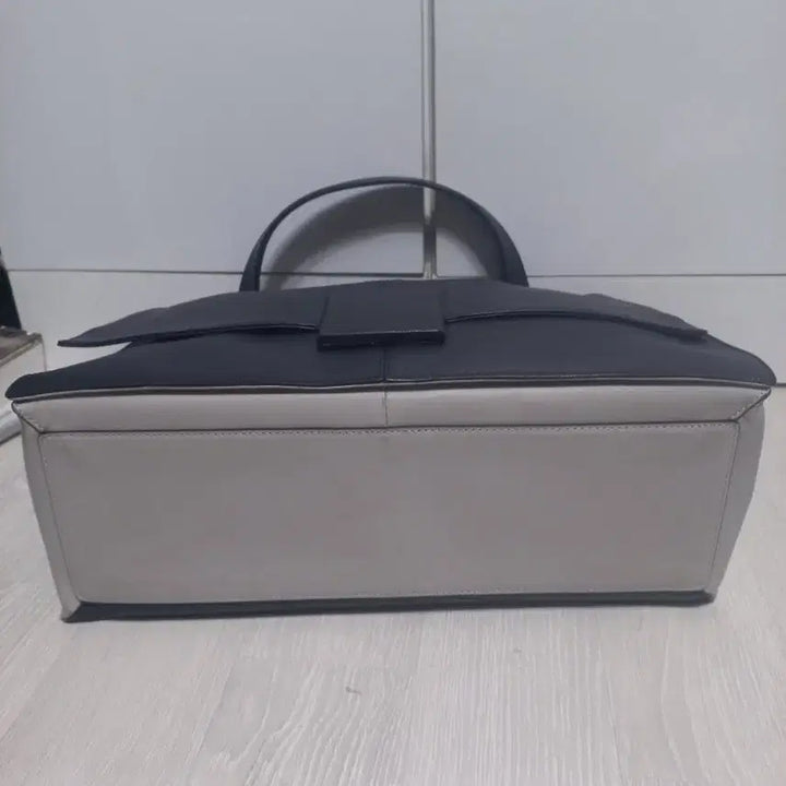 [BUNJANG] Rouge &amp; Lounge Senso Large Lambskin Tote Bag / 루즈앤라운지 센소 라지. 전지현 가방. 램스킨 빅 토트겸 숄더백