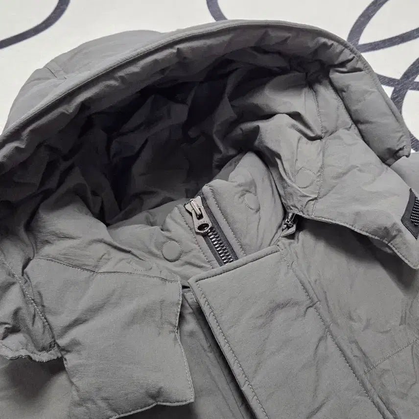 [BUNJANG] Il Corso Goose Long Down Monster Parka Khaki Gray / 일꼬르소 구스 롱 다운 몬스터 파카 카키 그레이