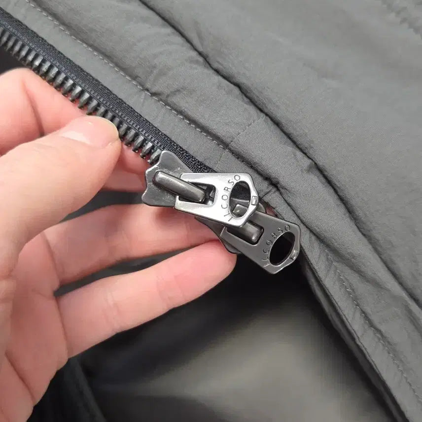 [BUNJANG] Il Corso Goose Long Down Monster Parka Khaki Gray / 일꼬르소 구스 롱 다운 몬스터 파카 카키 그레이