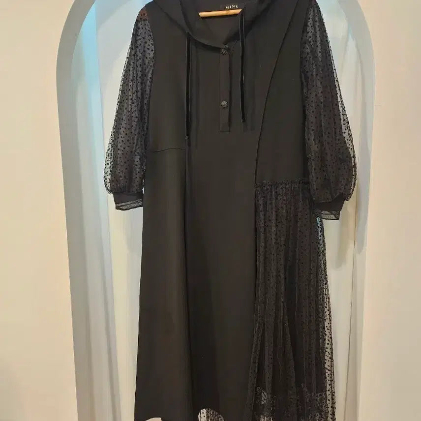 [BUNJANG] Mine Hooded Black Long Dress / 마인 원피스