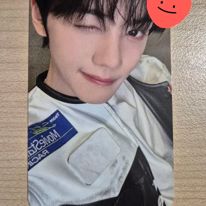 [BUNJANG] ZB1 Kim Gyuvin Music Core MC Photocard / 250823 제베원 김규빈 음악중심 mc 엠씨 포카