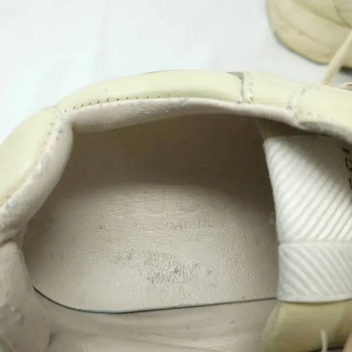 [BUNJANG] Gucci Rhyton Sneakers Ivory (Size 6) / 구찌 라이톤 스니커즈 아이보리 6 정품