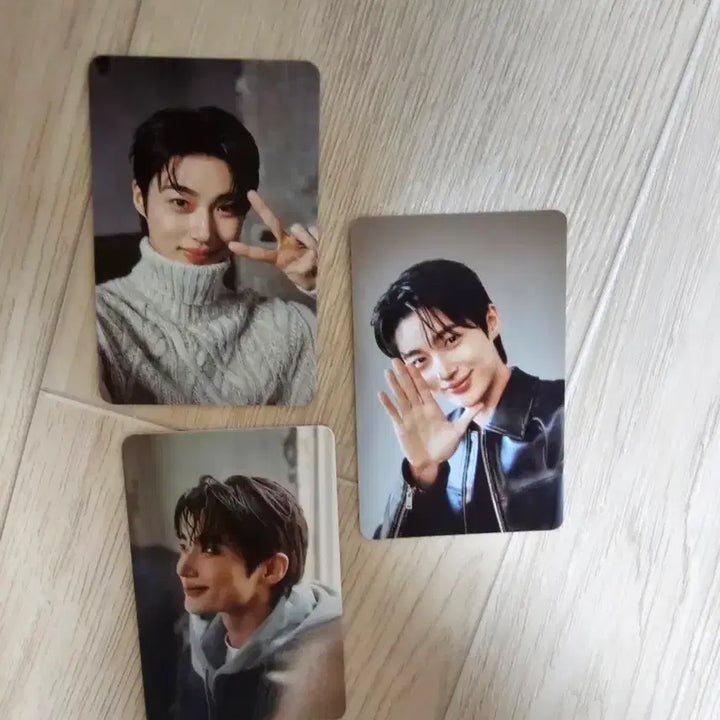 [BUNJANG] Byeon Woo Seok Giordano Photocard / 변우석 지오다노포카