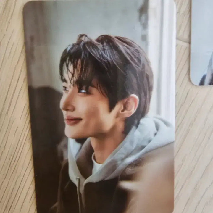 [BUNJANG] Byeon Woo Seok Giordano Photocard / 변우석 지오다노포카