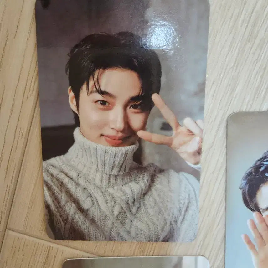 [BUNJANG] Byeon Woo Seok Giordano Photocard / 변우석 지오다노포카