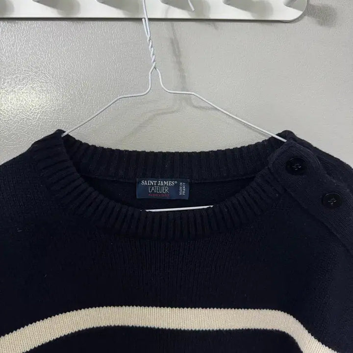 [BUNJANG] Saint James Heavy Wool Knit Sweater / 세인트 제임스 숄더 버튼 헤비 울 니트 105 블랙
