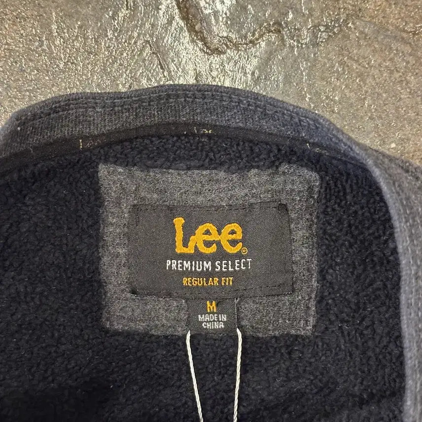 [BUNJANG] Lee Premium Select Sherpa Sweatshirt / Lee Premium Select 와플 헨리넥 쉐르파 스웻셔츠 M