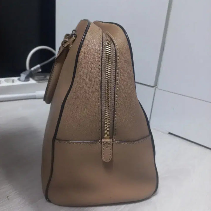 [BUNJANG] Michael Kors Saffiano Leather Tote Bag - Beige / 마이클코어스 사피아노가죽 토트백. 베이지