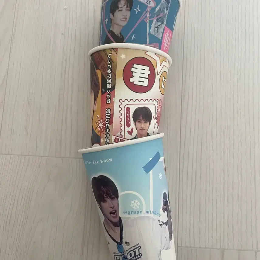 [BUNJANG] Stray Kids Lee Know Birthday Cafe Cup Holder / 스트레이키즈 리노 이민호 생일카페 생카 컵 홀더 판매