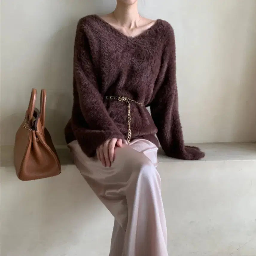 [BUNJANG] Lovemin Bodle Loose Knit Sweater / 러브민 보들 루즈 니트 프랜치블루 브라우니
