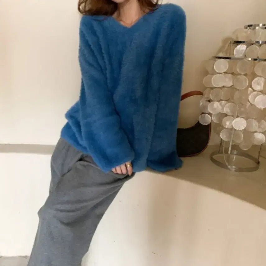 [BUNJANG] Lovemin Bodle Loose Knit Sweater / 러브민 보들 루즈 니트 프랜치블루 브라우니