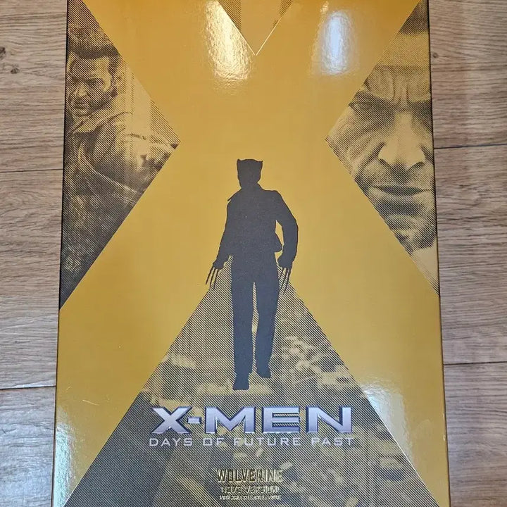 [SOLD OUT] 핫토이 울버린 디럭스