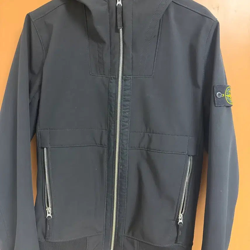 [BUNJANG] Stone Island Soft Shell Windbreaker Jacket / 스톤아일랜드 소프트쉘 바람박이 M