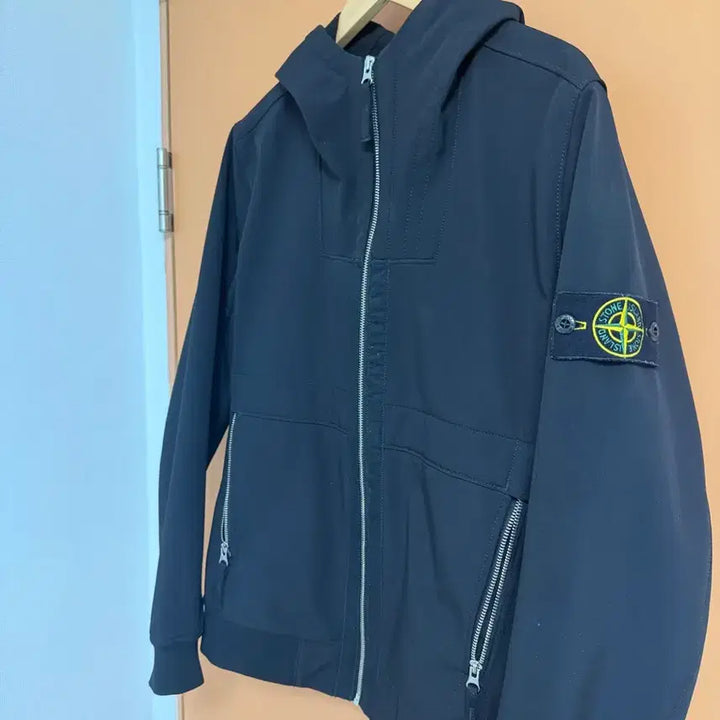 [BUNJANG] Stone Island Soft Shell Windbreaker Jacket / 스톤아일랜드 소프트쉘 바람박이 M