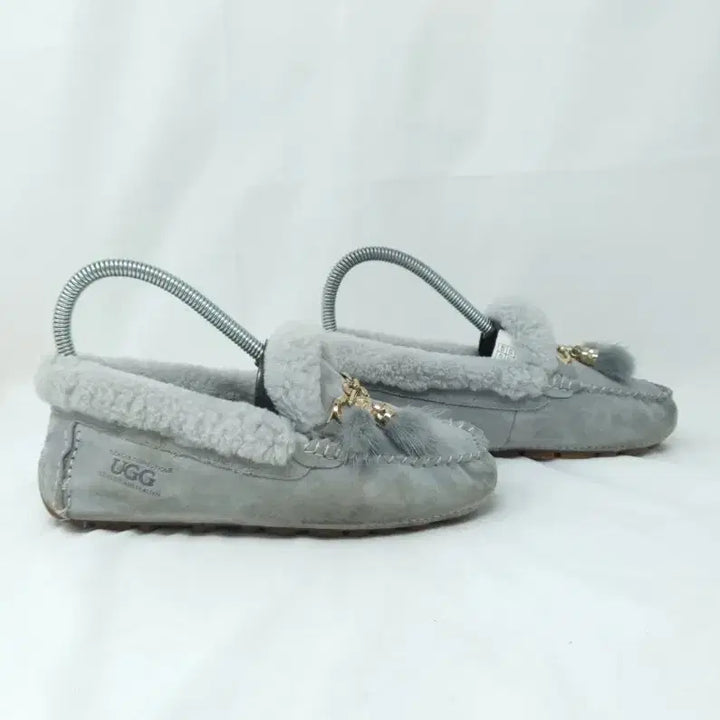 [BUNJANG] UGG Moccasin Gray / UGG 어그 모카신 220mm 그레이