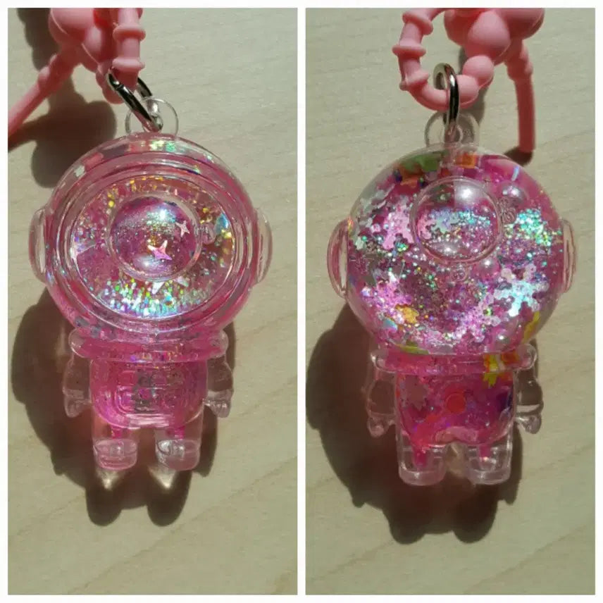 [BUNJANG] Glittering Astronaut Keyring / 반짝이 키링