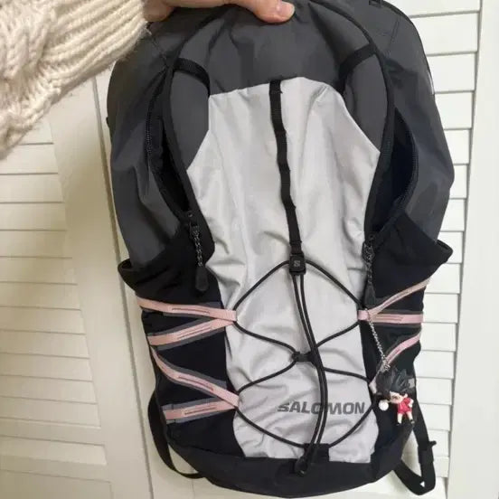 [BUNJANG] Salomon Quicklace LT Backpack Light Gray / 살로몬 퀵레이스 LT 백팩 라이트 그레이