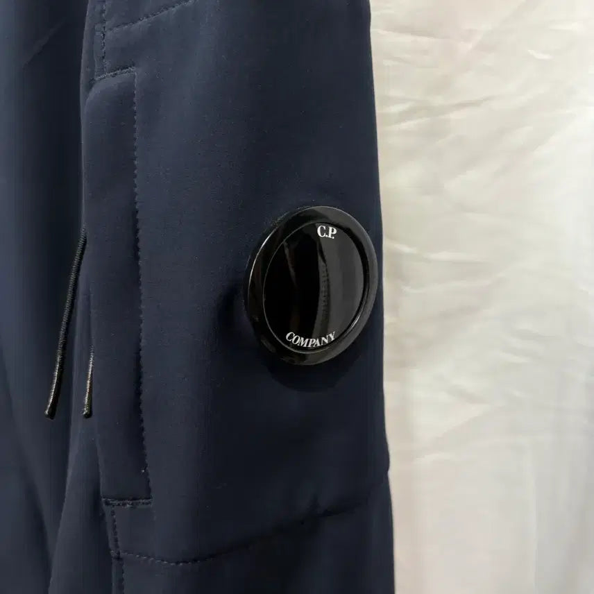 [BUNJANG] CP Company Navy Hooded Jacket (Size 50) / CP컴퍼니 네이비 후드 자켓50/105사이즈(정품)
