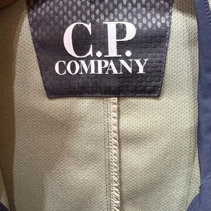 [BUNJANG] CP Company Navy Hooded Jacket (Size 50) / CP컴퍼니 네이비 후드 자켓50/105사이즈(정품)