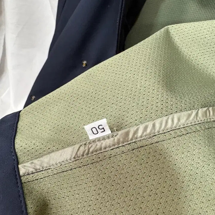 [BUNJANG] CP Company Navy Hooded Jacket (Size 50) / CP컴퍼니 네이비 후드 자켓50/105사이즈(정품)