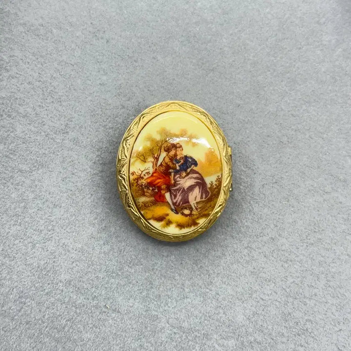 [BUNJANG] Vintage Miniature Painting Brooch / 빈티지 미니 페인팅 배찌(브로치)