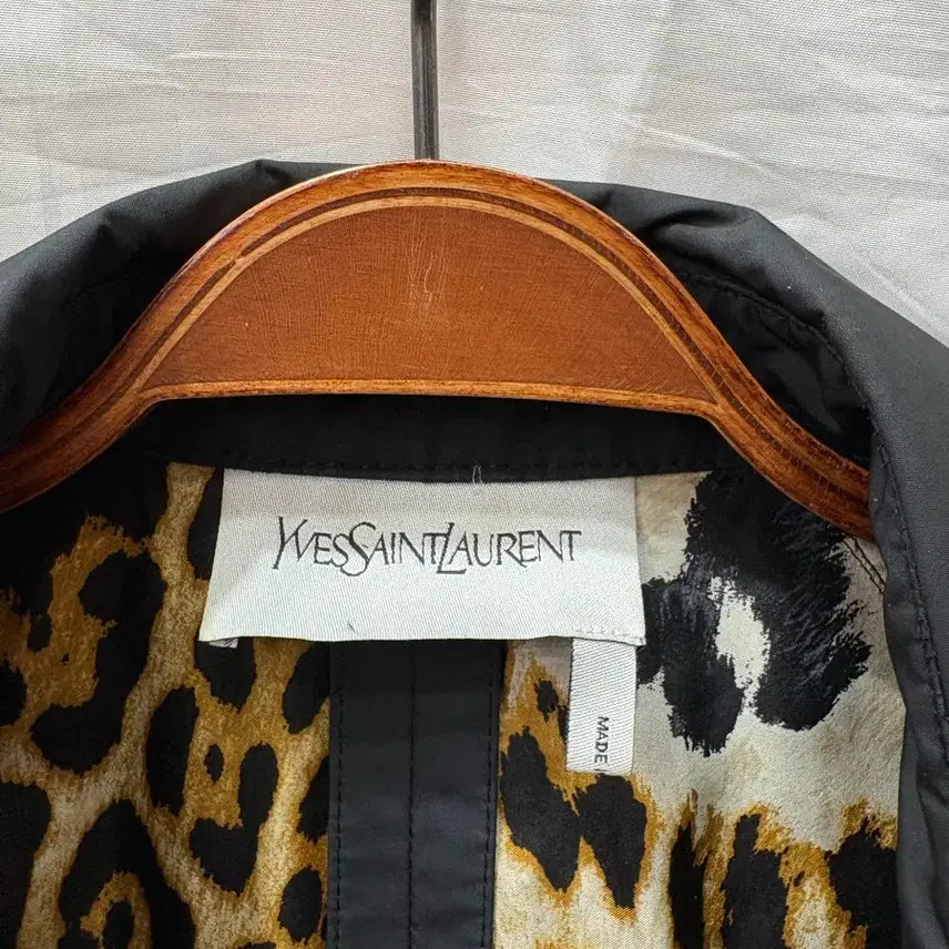 [BUNJANG] Yves Saint Laurent Black Trench Coat / 입생로랑 블랙 트렌치 코트40/55~66사이즈(정품)