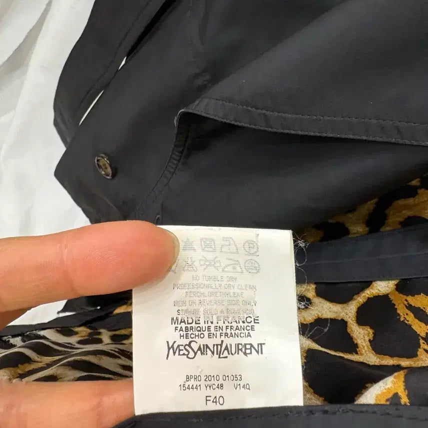 [BUNJANG] Yves Saint Laurent Black Trench Coat / 입생로랑 블랙 트렌치 코트40/55~66사이즈(정품)