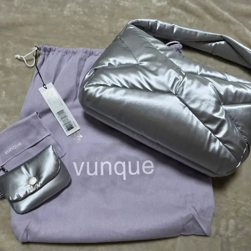 [BUNJANG] Vunque Orbit Comforter Shoulder Medium Silver Bag / 분크 새상품_오르빗 컴포터 숄더 미듐 실버